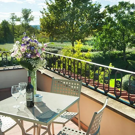 Residenza Ca De Frati Farm stay Arezzo